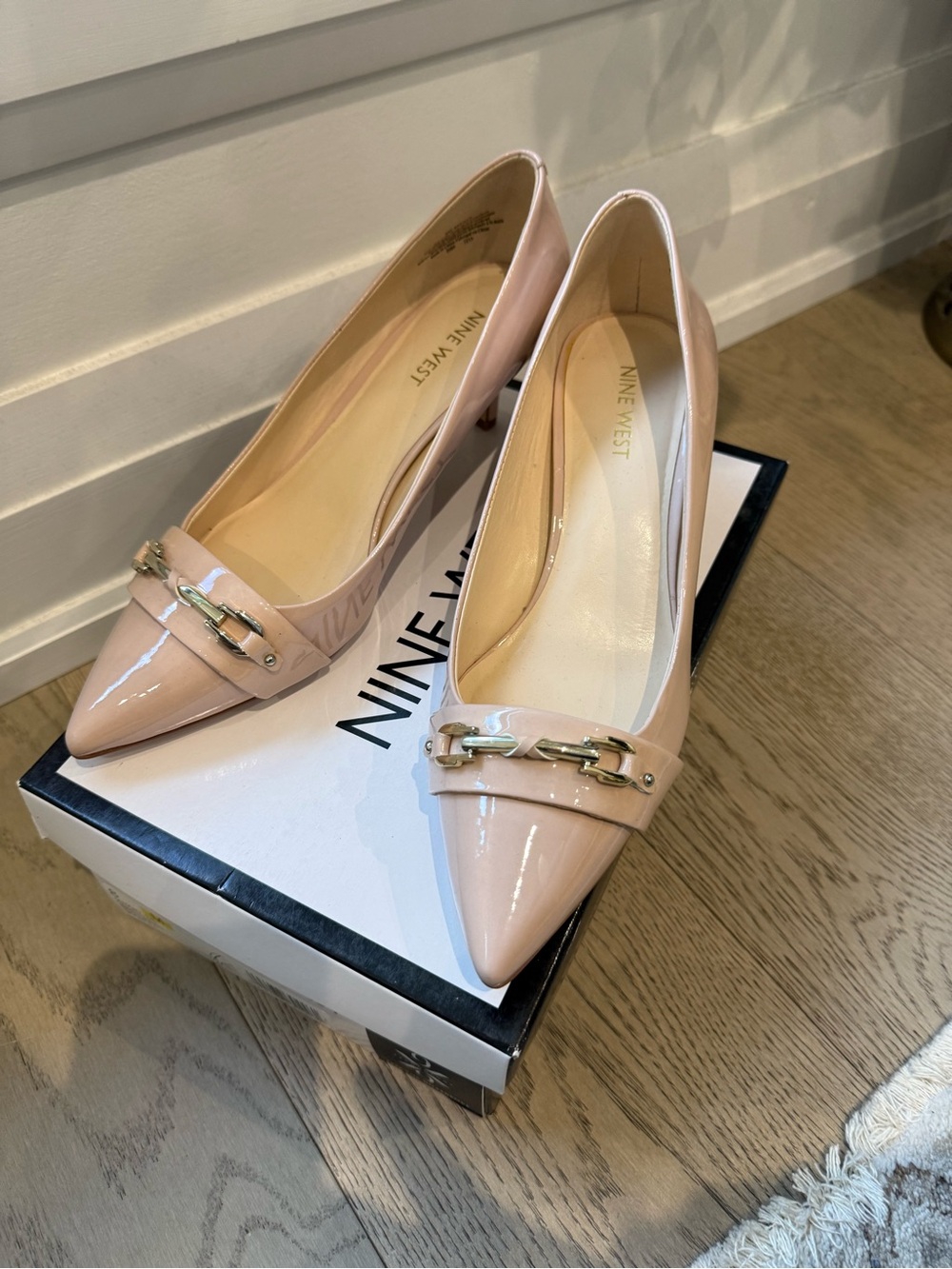 Nine West Blush Patent Pointed-Toe Pumps with Gold Chain